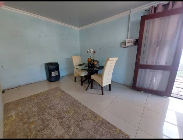 1 BEDROOM APARTMENT TO LET IN BIRCH ACRES